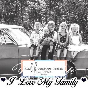 Meet your Posher, Lorinda